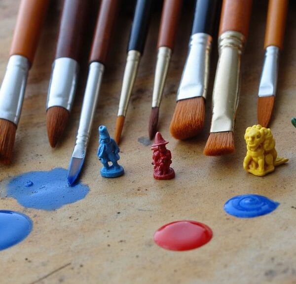 brush size for miniatures