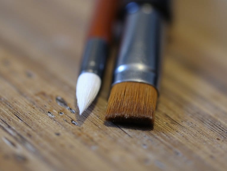 brushes for miniature painting