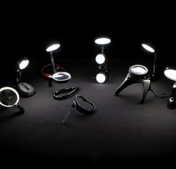 lighted magnifying glasses reviewed