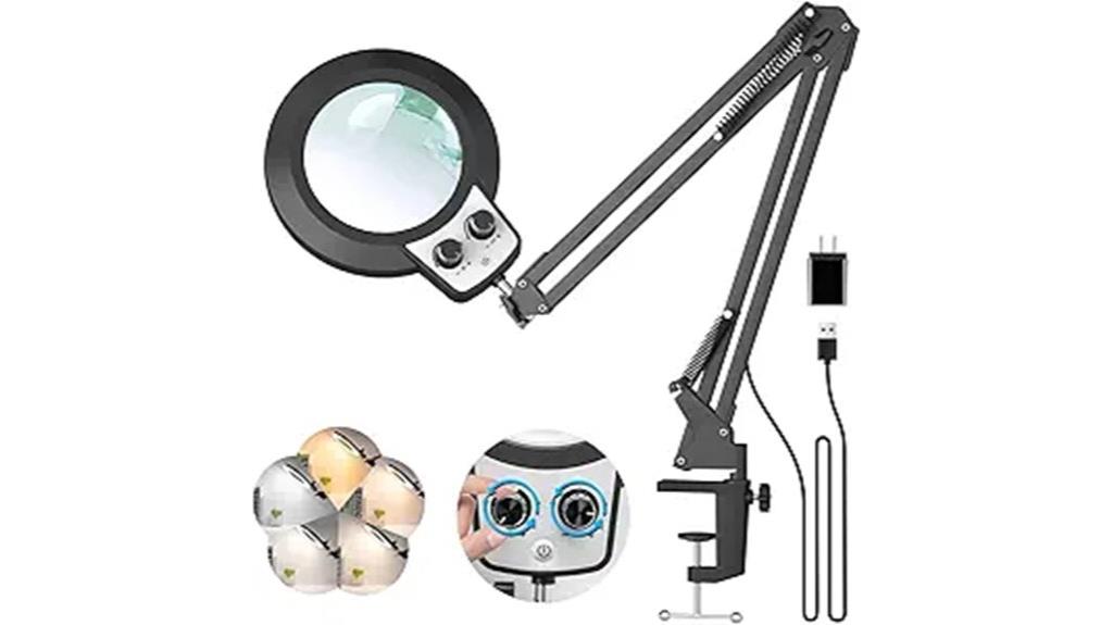 magnifying glass with light