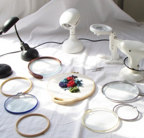 magnifying glasses for crafting
