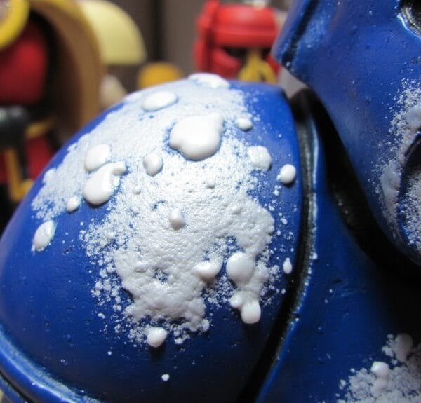 varnish problems on miniatures